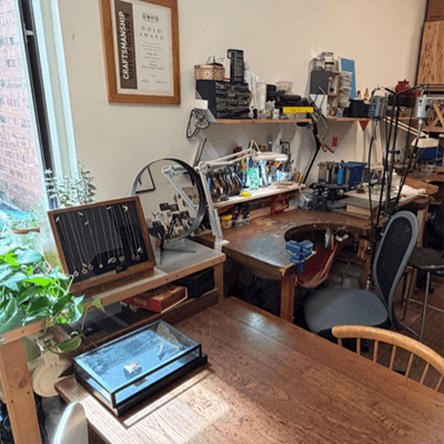 Part Time Bench for Rent – The Record Hall, Hatton Garden