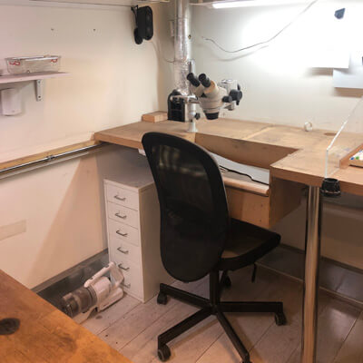 2x Benches to Rent - Baldwin Gardens, Hatton Garden