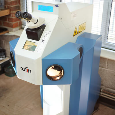 ROFIN SWMP/B2657 Rofin Star Weld Performance SWMP 6002 precision laser welding machine