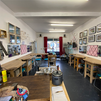 8 Jewellers Benches Available To Rent